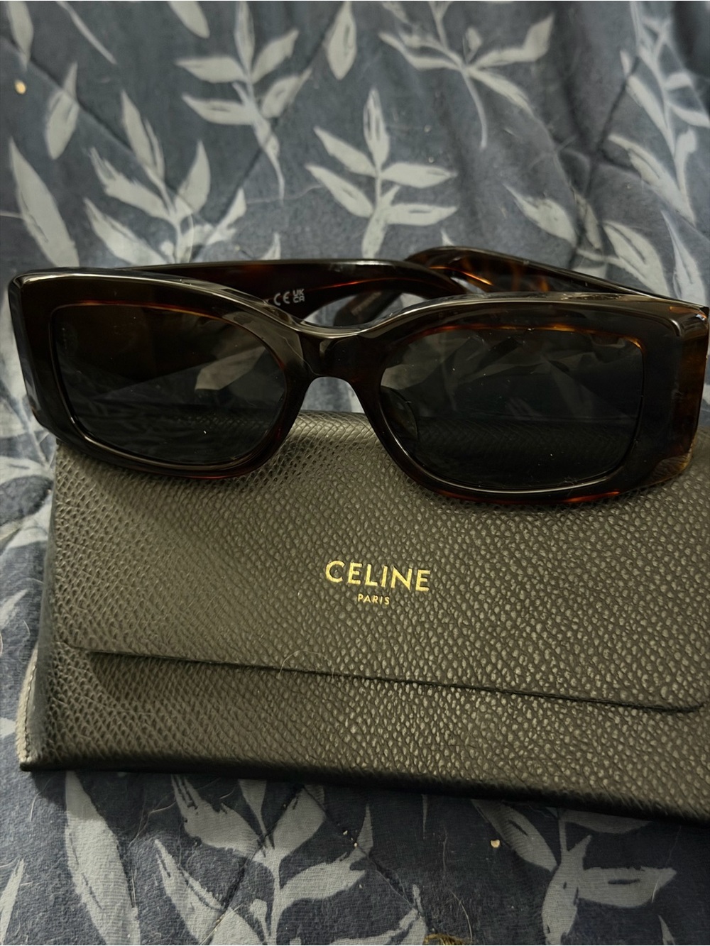 Celine Tortoiseshell Sunglasses -CL40282U 52A 530'5 135 3 celine Paris - Picture 7 of 10